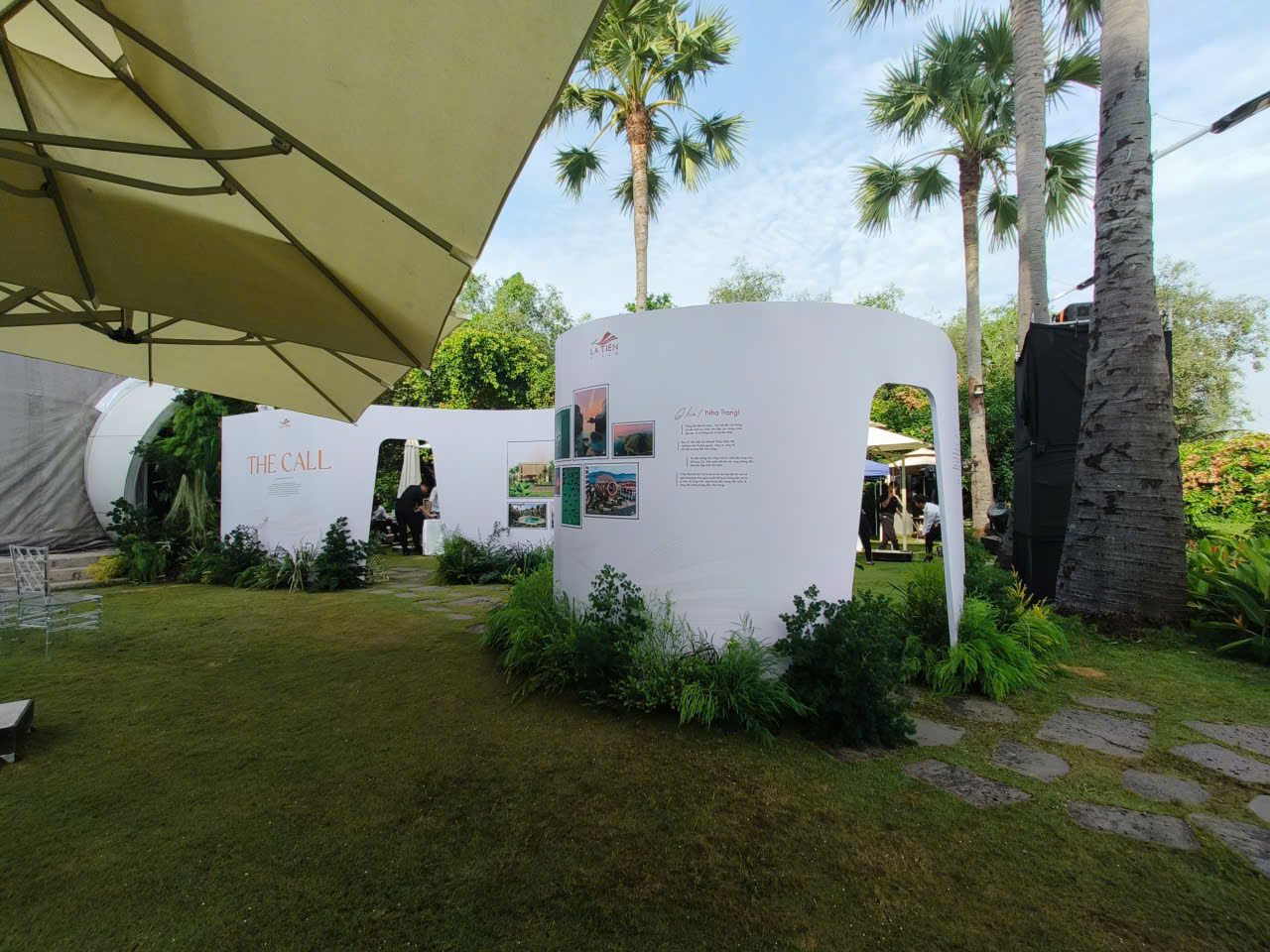 Vách check-in sự kiện La Tien